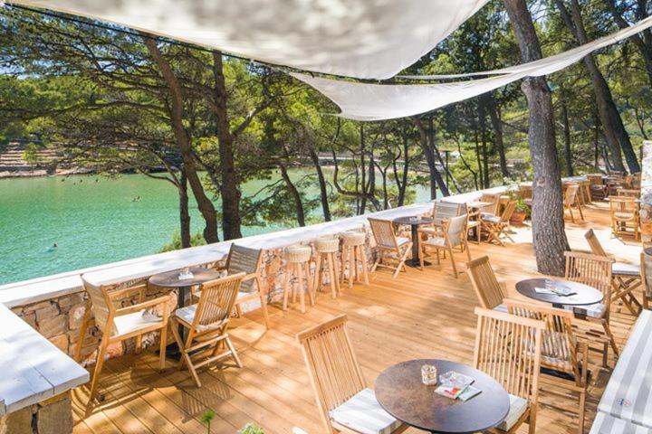 Apartmani Miletic Jelsa  Εξωτερικό φωτογραφία