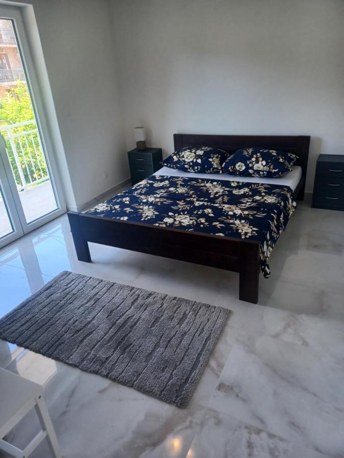 Apartmani Miletic Jelsa  Εξωτερικό φωτογραφία