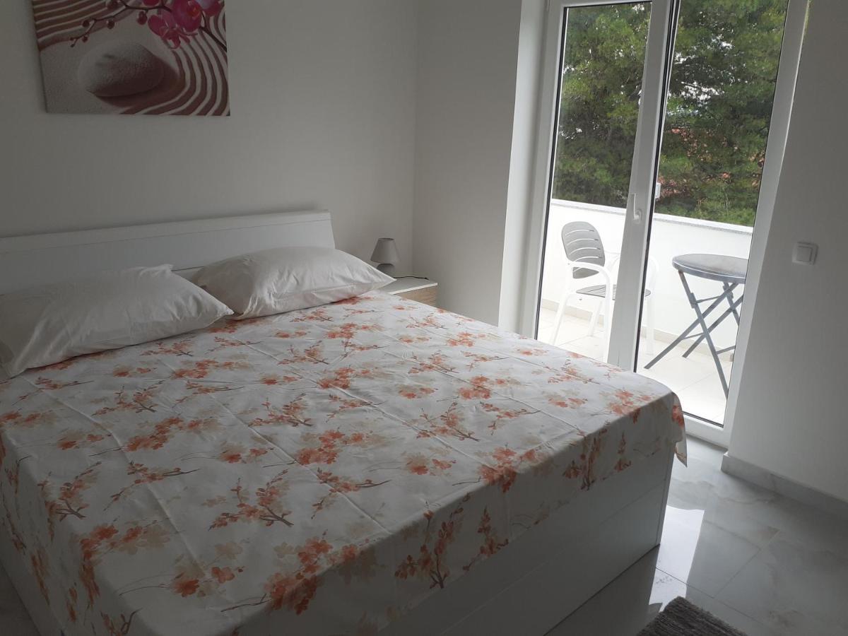Apartmani Miletic Jelsa  Εξωτερικό φωτογραφία