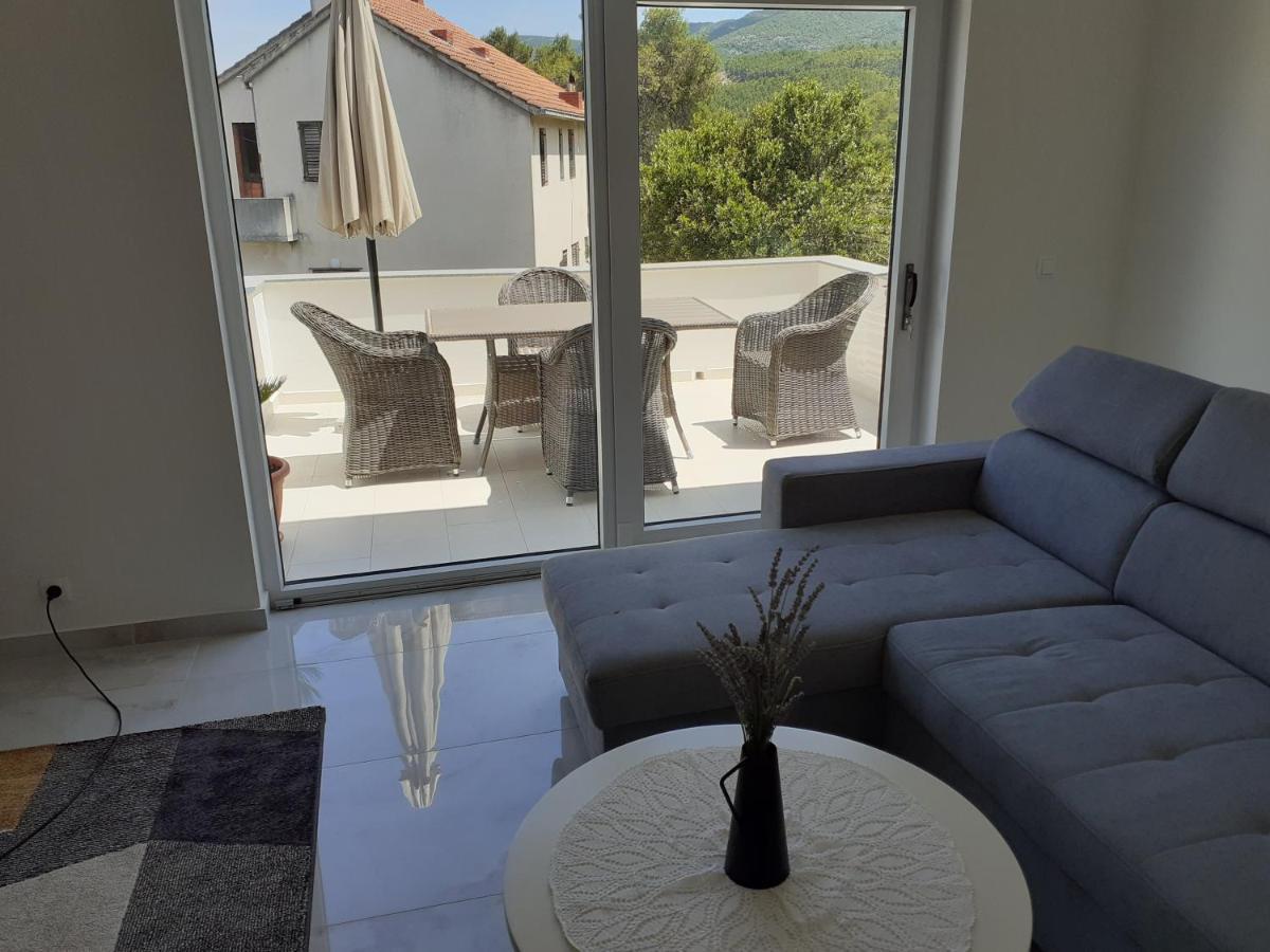 Apartmani Miletic Jelsa  Εξωτερικό φωτογραφία