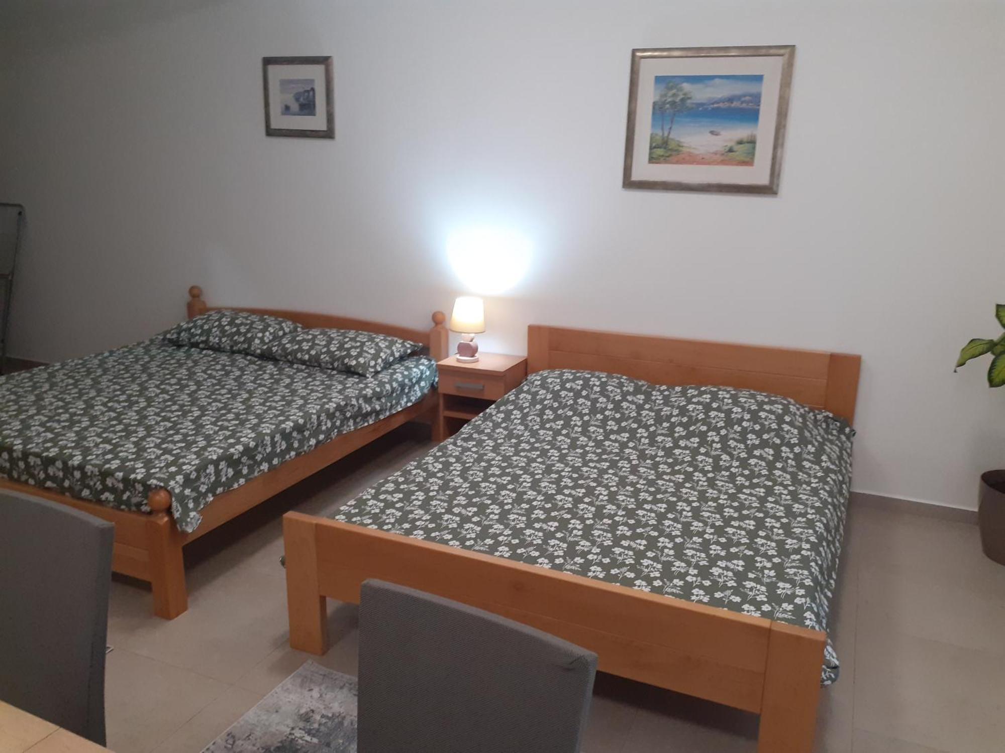 Apartmani Miletic Jelsa  Εξωτερικό φωτογραφία