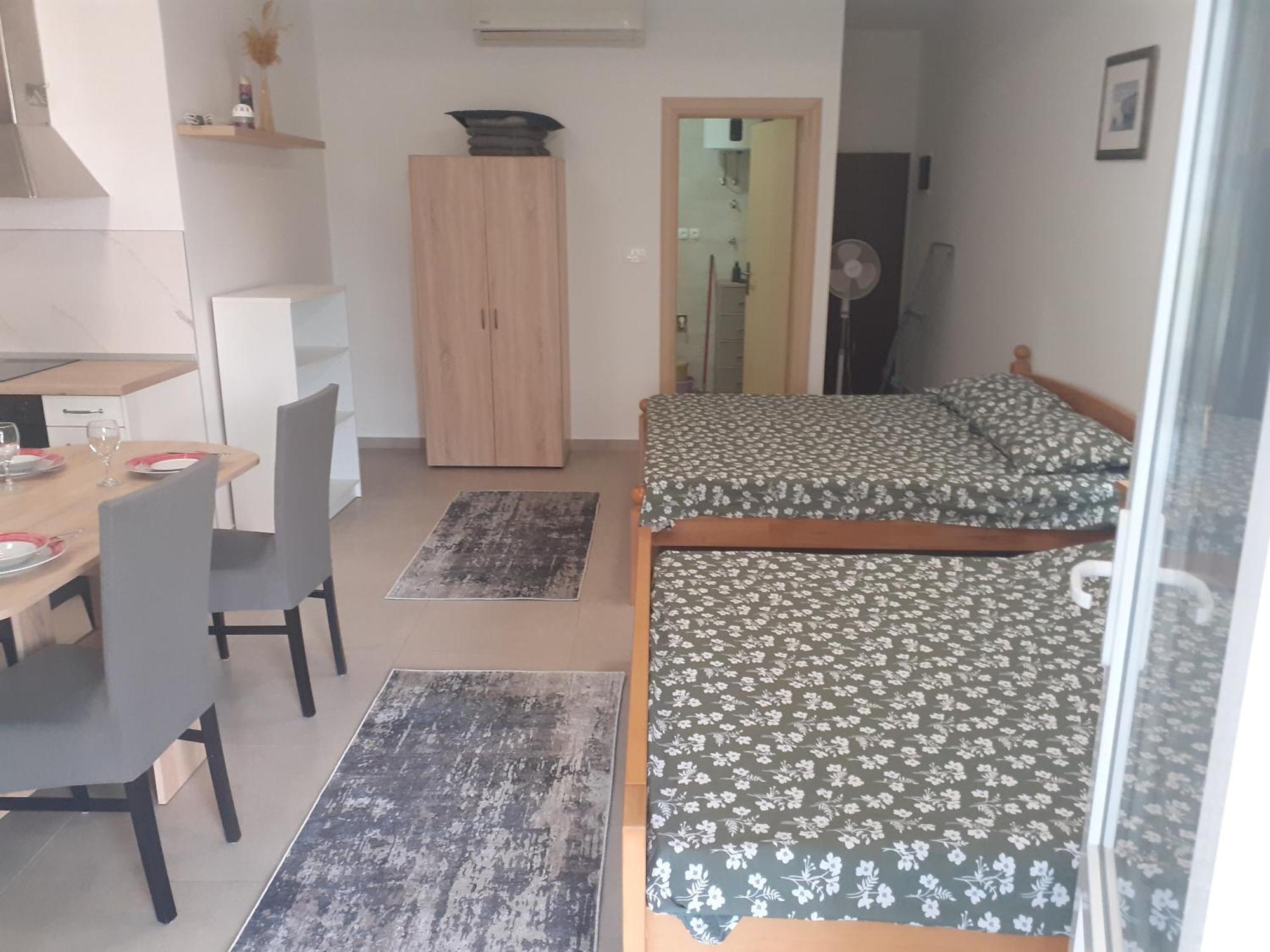 Apartmani Miletic Jelsa  Εξωτερικό φωτογραφία