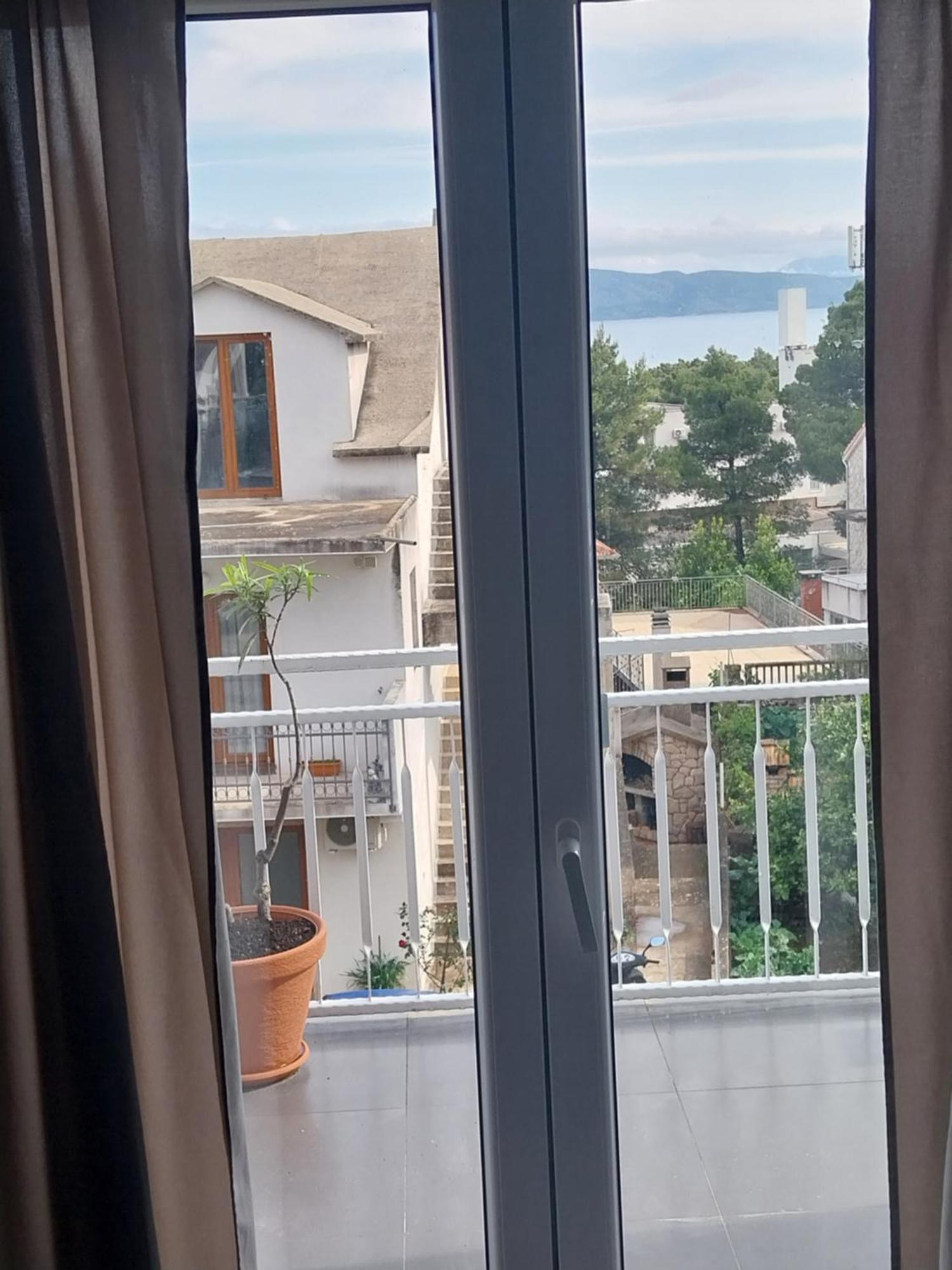 Apartmani Miletic Jelsa  Εξωτερικό φωτογραφία