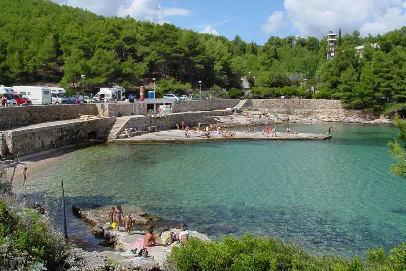 Apartmani Miletic Jelsa  Εξωτερικό φωτογραφία